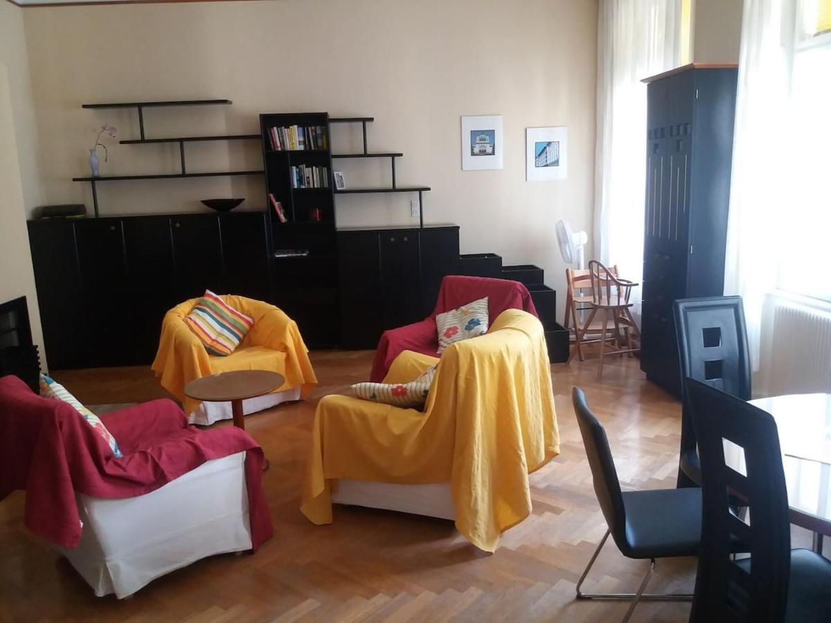 Apartment Geräumige Zentrumsnahe Altbauwohnung Wien